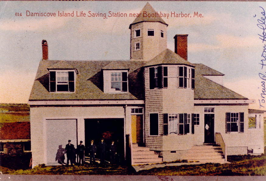 LH006 Damariscove Lifesaving Station Postcard